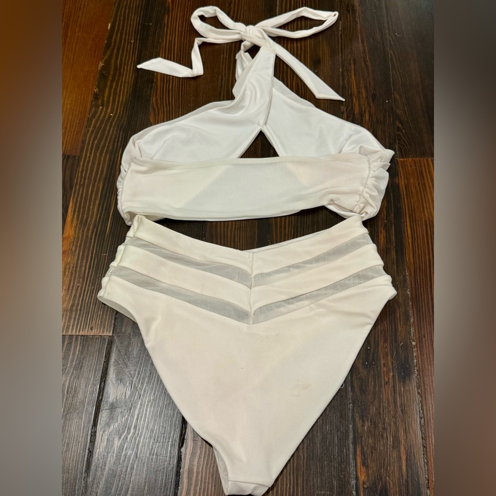 Tularosa Cher Bikini Top and Bottoms in White Mesh, both Size Medium - Picture 7 of 16